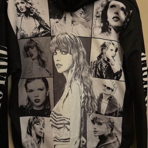 Taylor Swift Eras tour Merch -Rare Black Graphic Hoodie - Picture 2 of 4